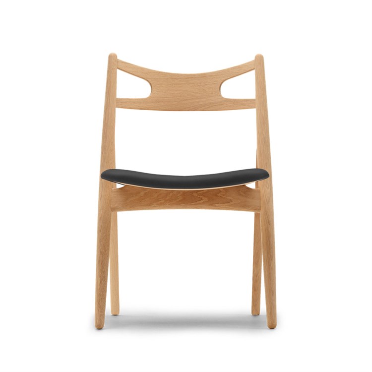 Carl Hansen & Søn CH29 Sawback Stol Oljet Eik/Sort