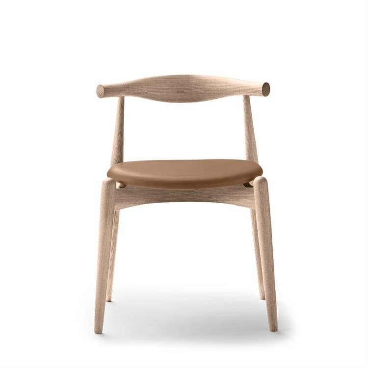 Carl Hansen & Søn CH20 Albue Spisestuestol Skinnsåpet eik/Lysebrun Thor 325