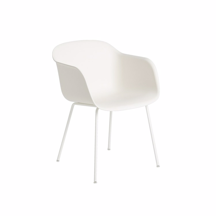 Muuto Fiber spisestuestol