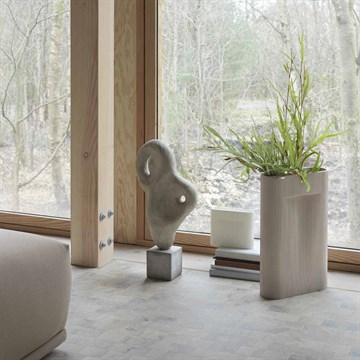 Muuto Ridge Vase Beige i stuen