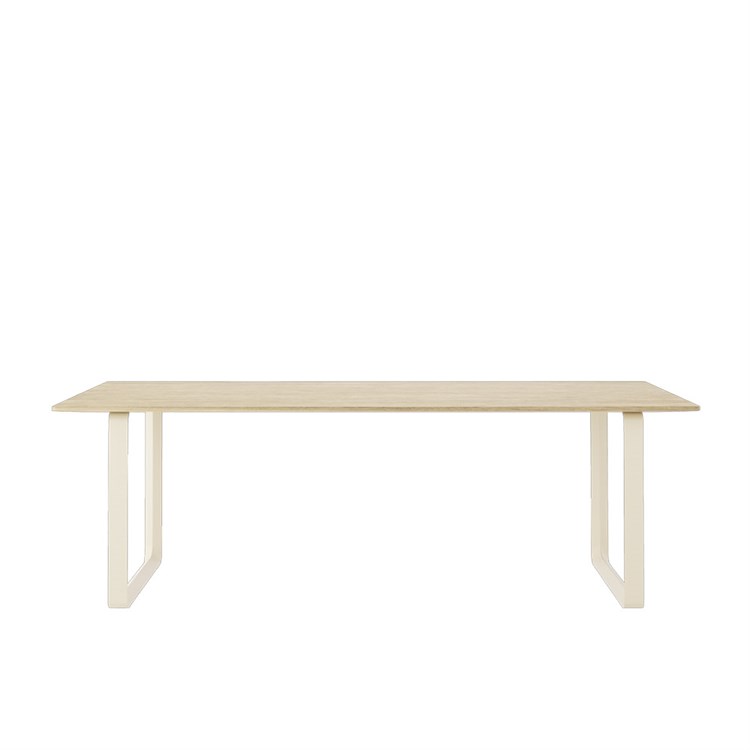 Muuto 70/70 Spisebord Eik 225x90 cm Massiv Eik/Sand