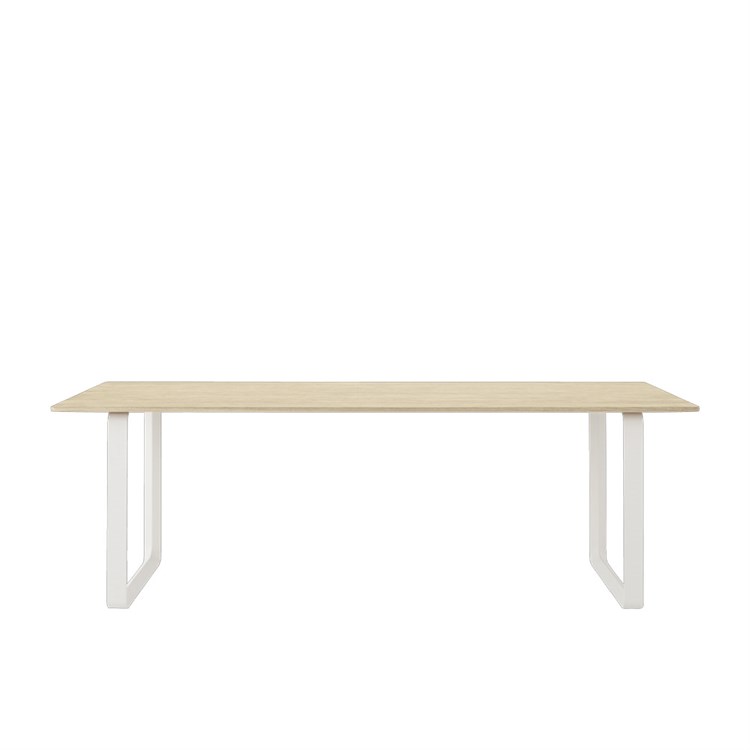 Muuto 70/70 Spisebord Eik 225x90 cm Hel Eik/Hvit