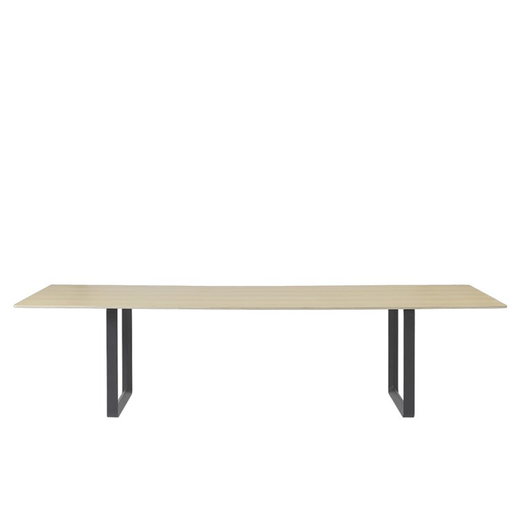 Muuto 70/70 Spisebord Eik 295x108 cm Helt Eik/Sort