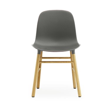 Normann Copenhagen Form Spisestuestol Eik/Grå Front