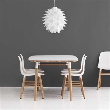 Normann Copenhagen Form Spisebordstol Hvit Spisestue