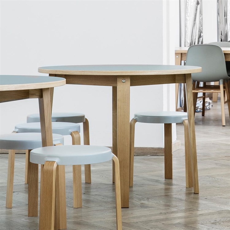 Normann Copenhagen Tapkrakk i stue