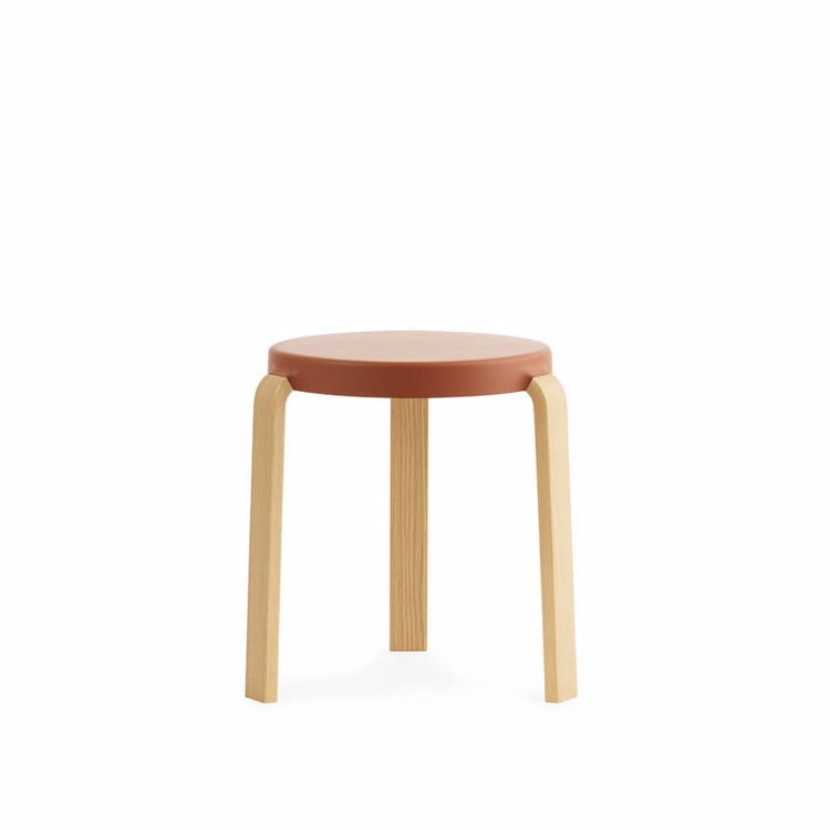 Normann Copenhagen Tapkrakk Eik/Caramel