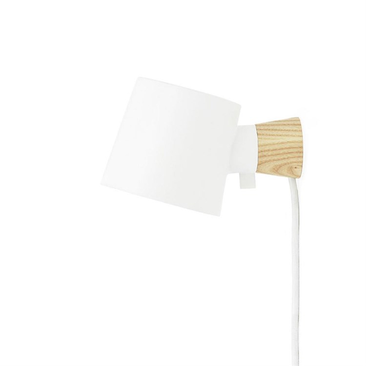 Normann Copenhagen Rise vegglampe Hvit