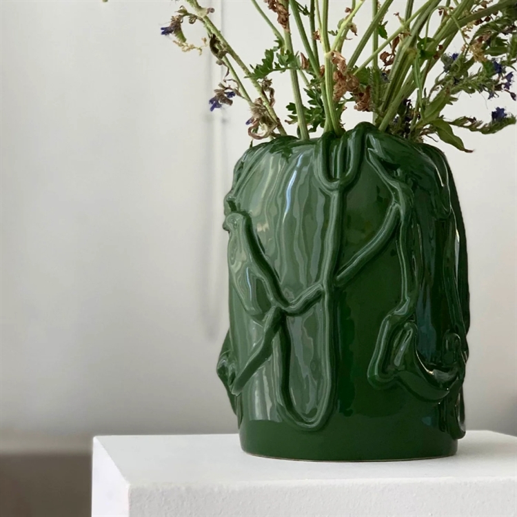 Raawii x Michael Kvium Syltetøy Vase - Einer sett med blomster i