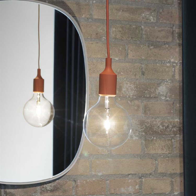 Muuto E27 Pendel Taklampe Oransje inngang